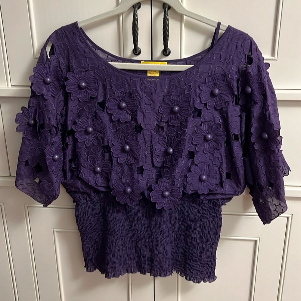Catherine Malandrino. 3d flower blouse. Like new. Purple. Size 8